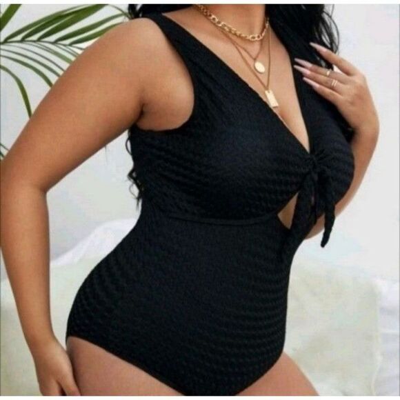 One Piece Swimsuit Plus size 0x - Picture 4 of 8